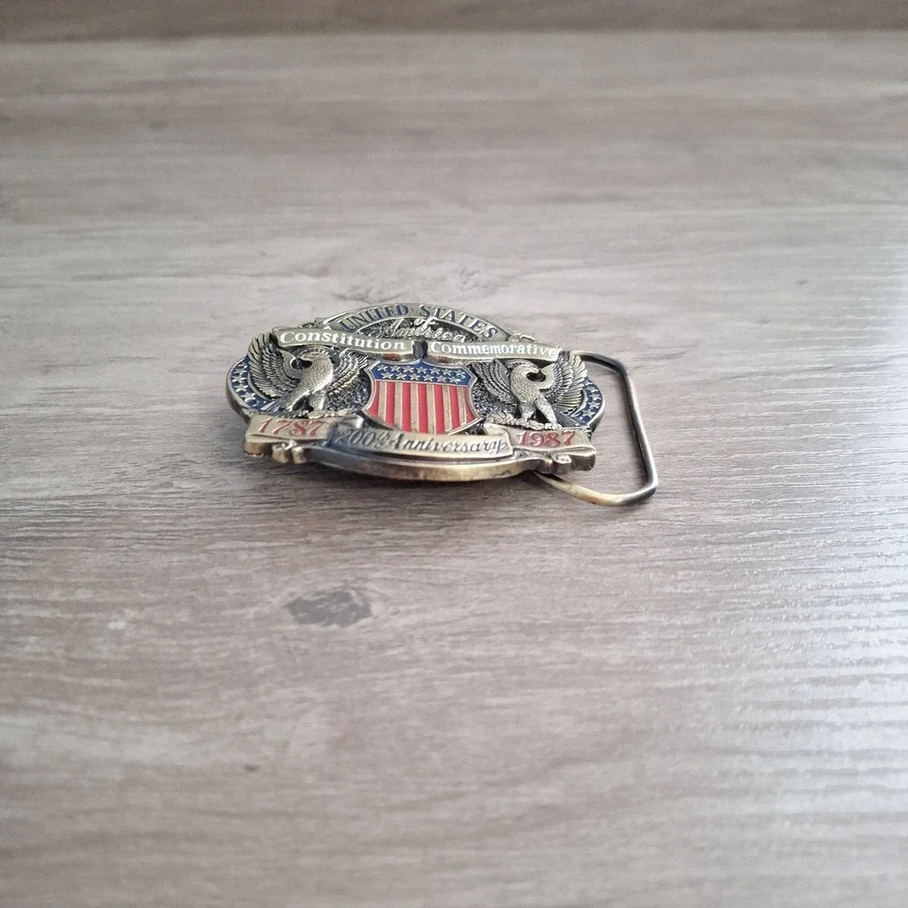 Vintage Brass Belt Buckle USA Commemorative 200 years 1787- 1987